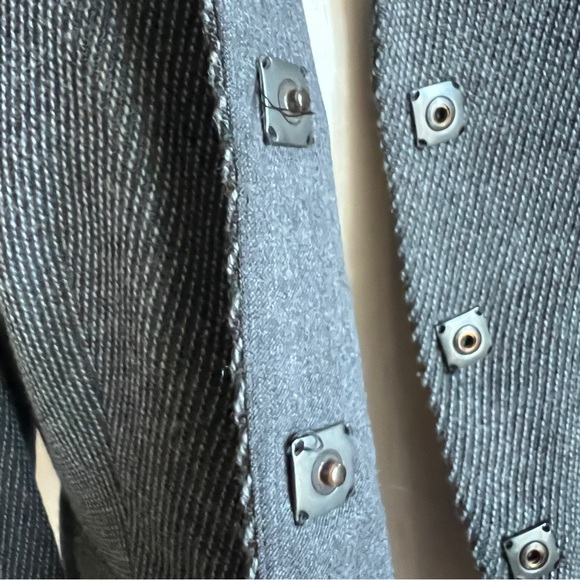 Akris Punto Textured Wool Peplum Pocket Blazer Dark Grey Size US 10 - Picture 3 of 12